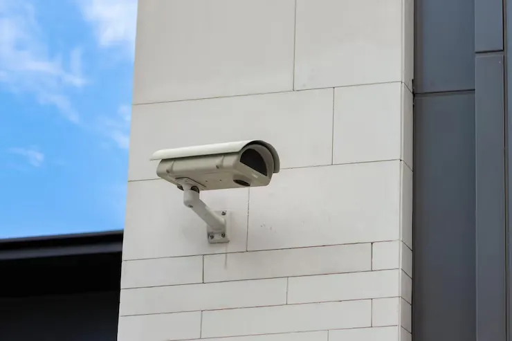 24/7 CCTV Surveillance 